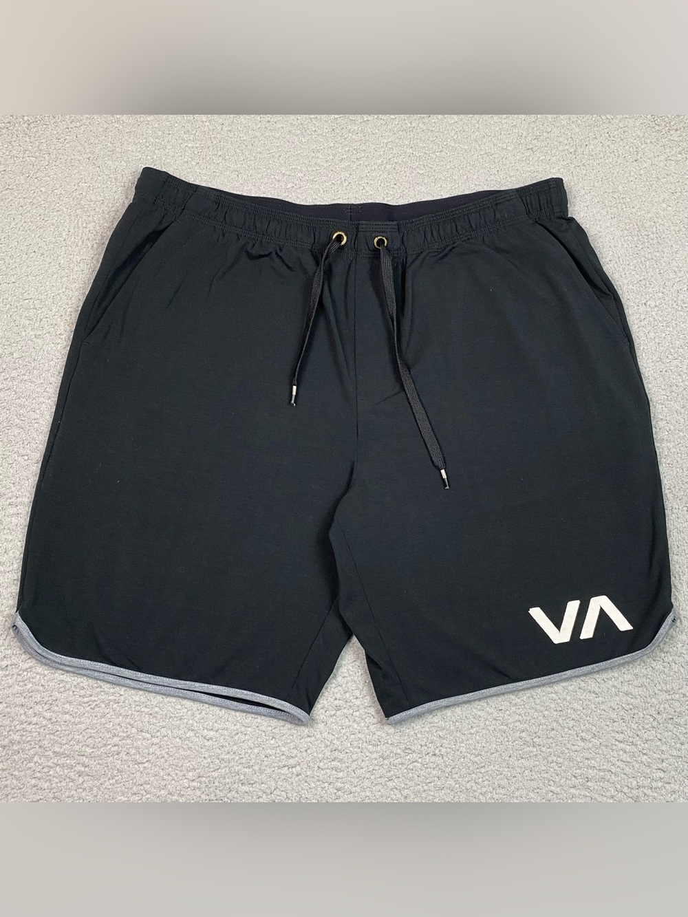 RVCA Sweat Shorts Men's Size XL Black Elastic Waist Drawstring Athletic Gym